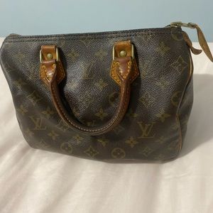 Authentic Vintage Louis Vuitton Speedy 25